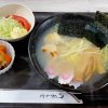 北海道標津産ホタテのせ塩ラーメン・十勝の豚丼　名東区引山　巴食堂